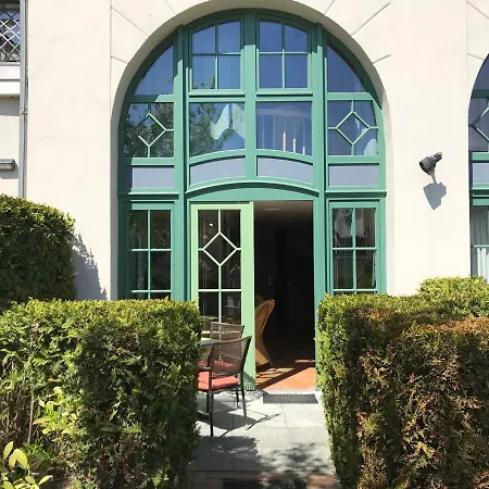 Residenz Waldhaus We 4 Apartamento *